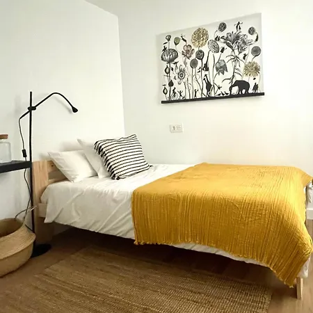 Moderno Cerca Del Metro Apartamento